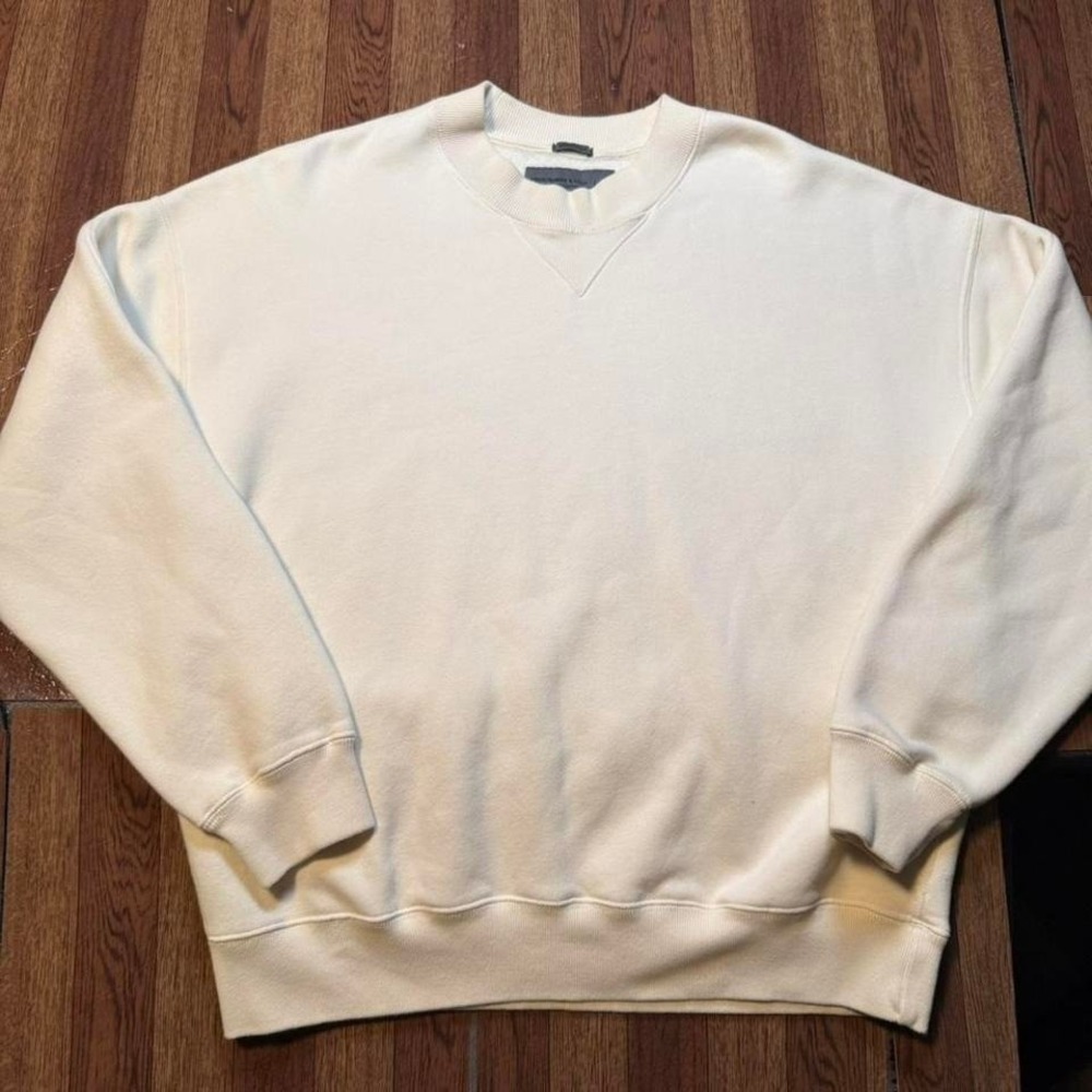 Abercrombie&Fitch Beige Cream A&F Essential Crew V Sweatshirt Small